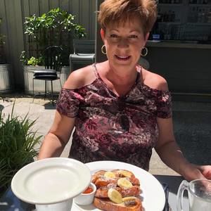 Meet your Posher, Lyn